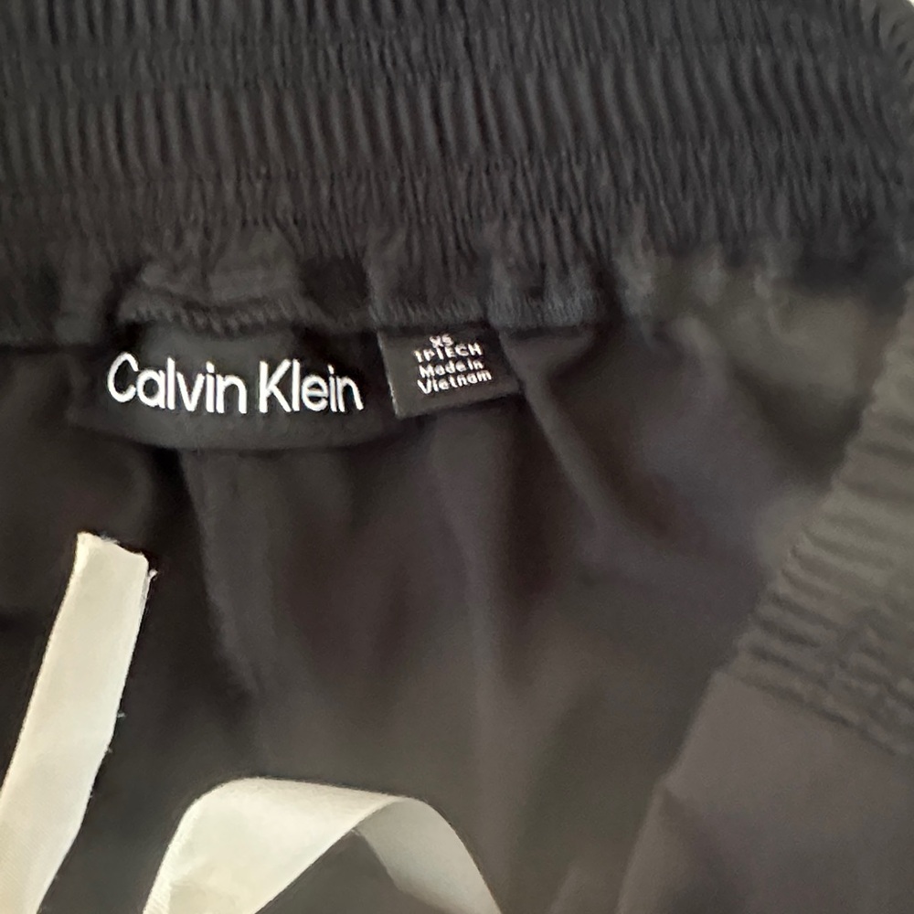 Calvin Klein Elegant Black Women's Pants